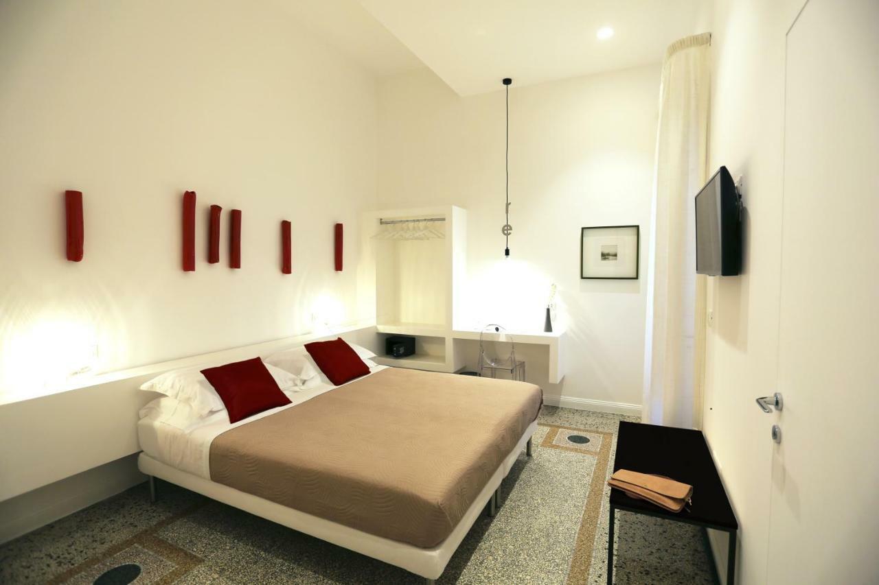 Re Ruggero Rooms Reggio Calabria Exterior photo
